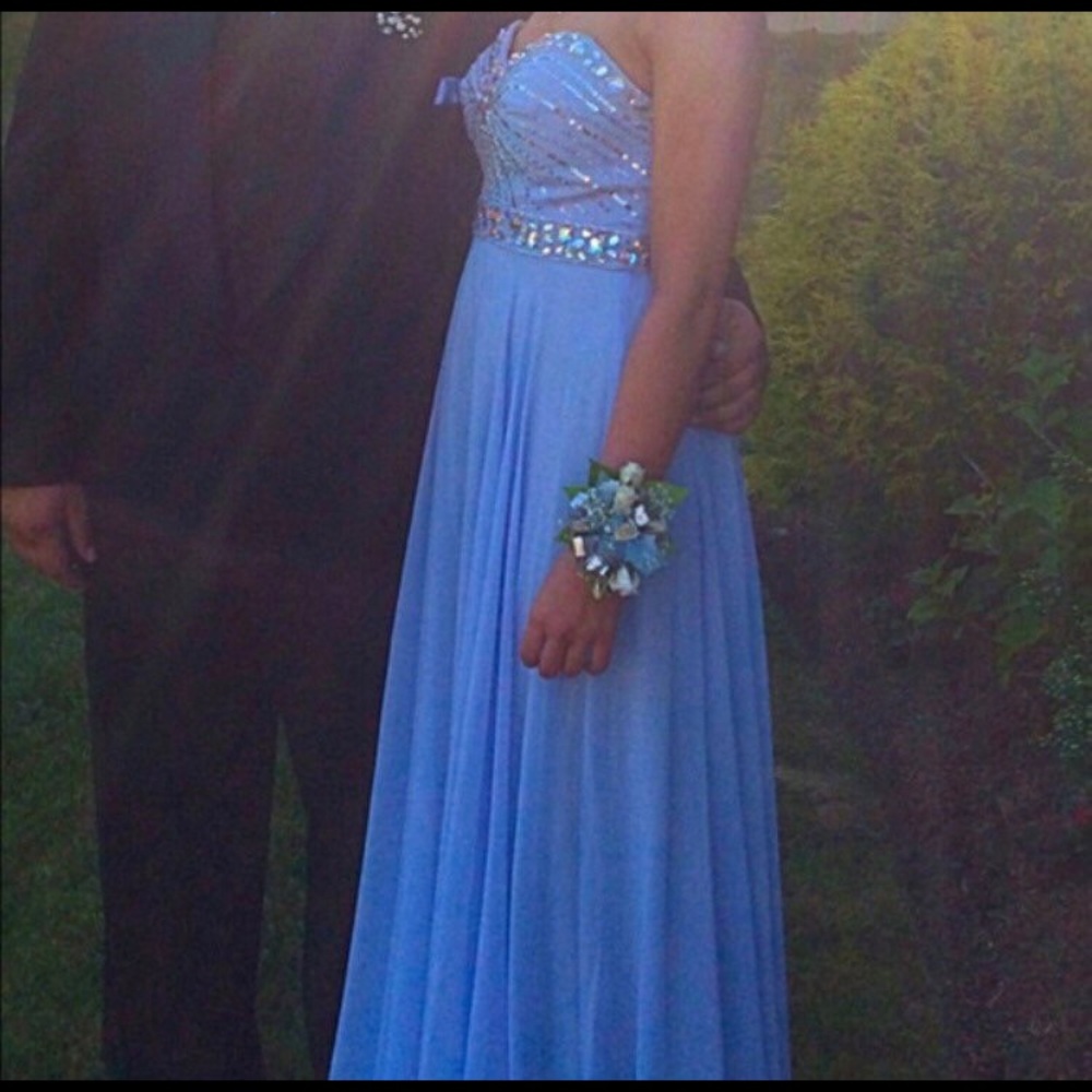 Blue prom dress